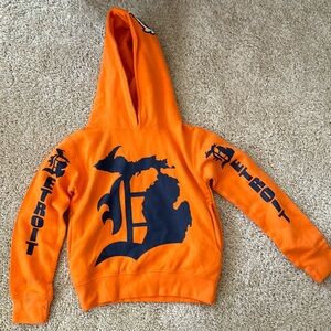 Detroit Tigers hoodie with pockets size 6 years